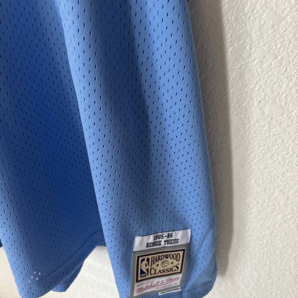 Reggie Theus 1985 Mitchell & Ness HWC NBA Swingman Jersey NWT size 5X - Picture 10 of 16